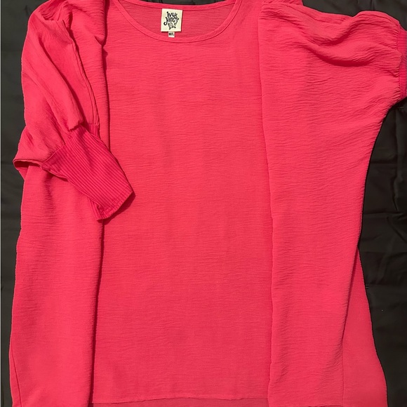 ivy jane Tops - Ivy Jane Vibrant Pink Blouse